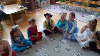 ilustracja do wpisu 
Dziś w przedszkolu wielki bal